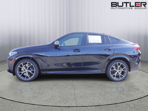 Used 2023 BMW X6 M50i w/ Executive Package image 4