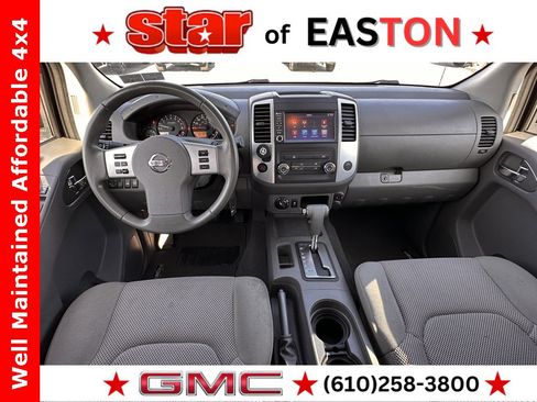 Used 2019 Nissan Frontier SV image 18