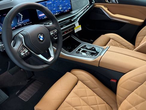 New 2026 BMW X5 sDrive40i image 4