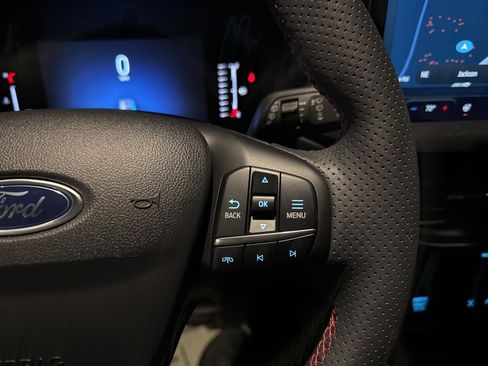 Certified 2023 Ford Escape ST-Line w/ Tech Pack #1 image 29