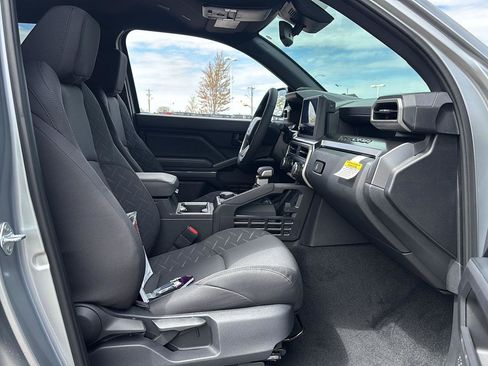 New 2026 Toyota Tacoma SR5 AWD/4WD image 15