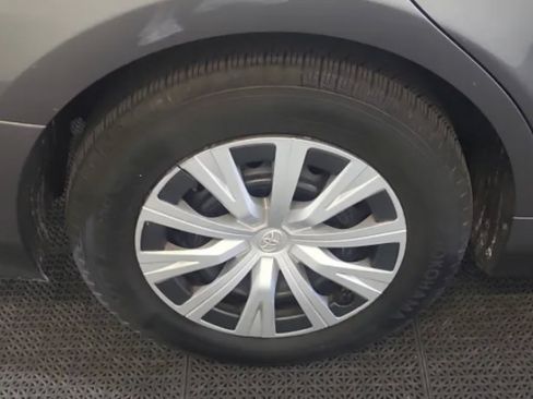 Used 2020 Toyota Camry LE w/ Preferred Accessory Package FWD image 6