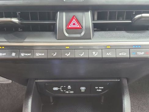 Used 2025 Kia K4 FWD image 28