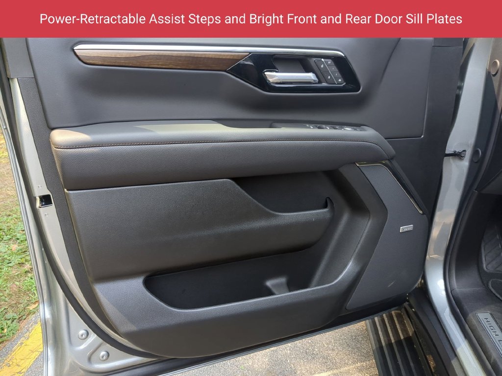 New 2026 Chevrolet Tahoe High Country AWD/4WD image 15
