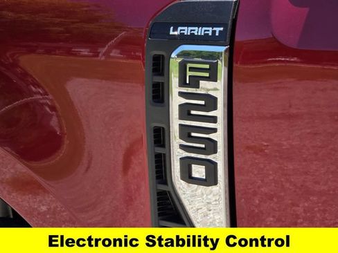 New 2026 Ford F250 Lariat w/ FX4 Off-Road Package AWD/4WD image 9