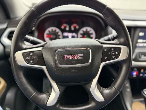 Used 2017 GMC Acadia SLE AWD/4WD image 12