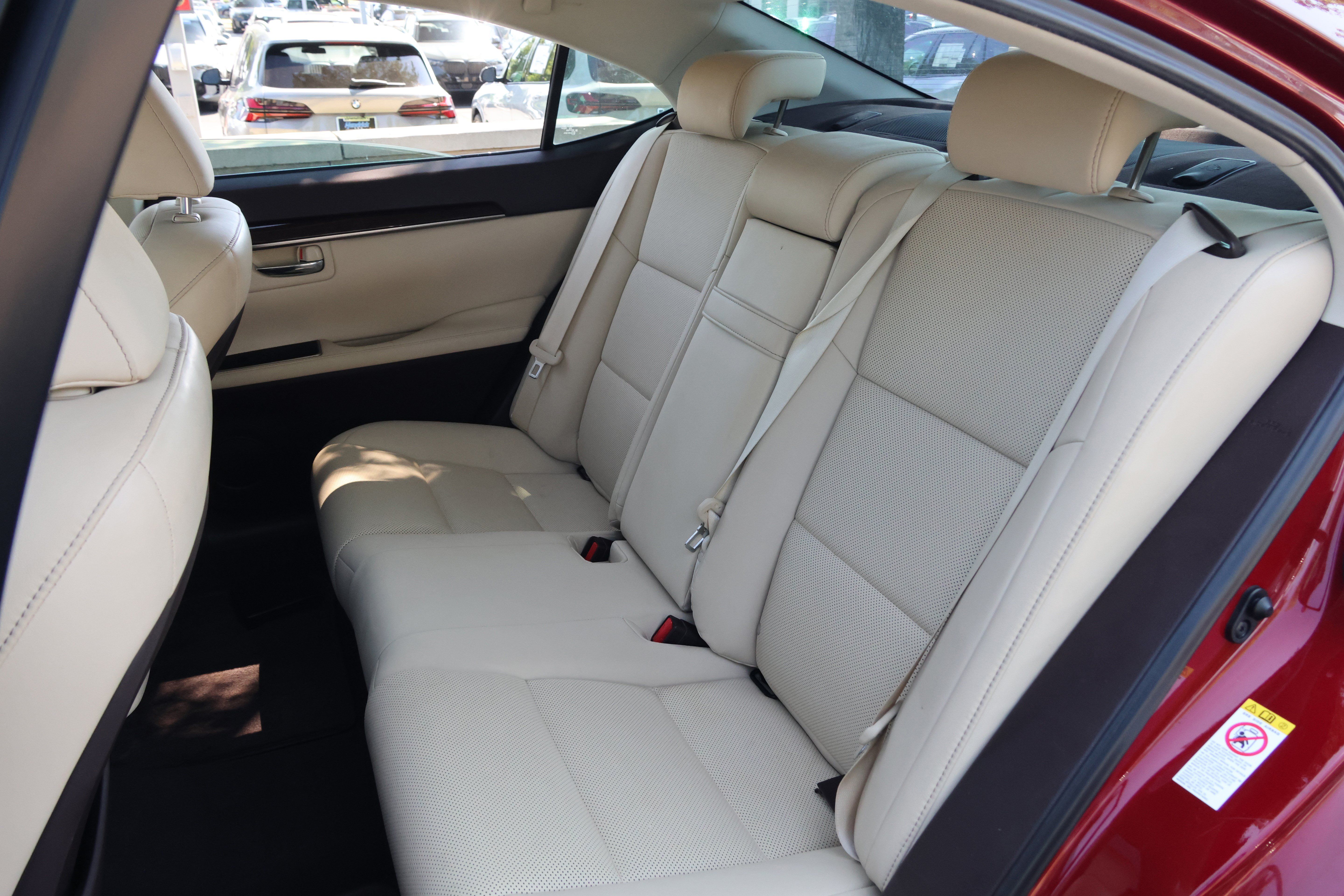 Used 2017 Lexus ES 350 w/ Premium Package FWD image 36