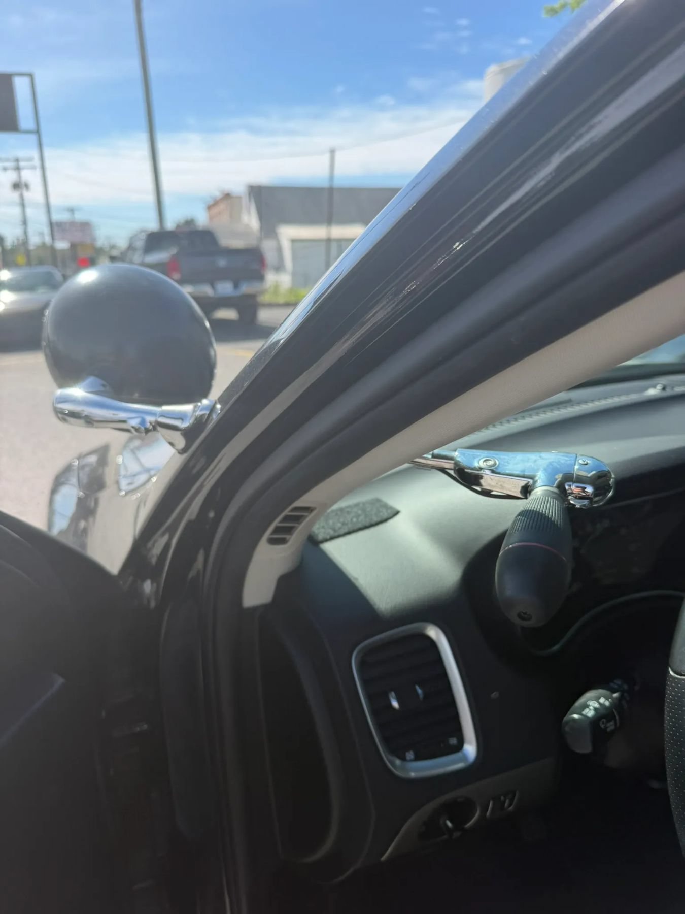 Used 2019 Dodge Durango SXT AWD/4WD image 37