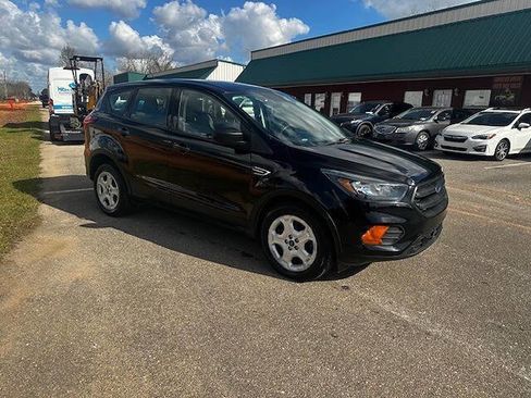 Used 2019 Ford Escape S image 7