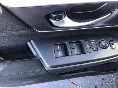 Used 2020 Honda CR-V EX image 22