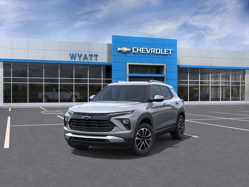 New 2026 Chevrolet TrailBlazer LT w/ Convenience Package AWD/4WD image 9