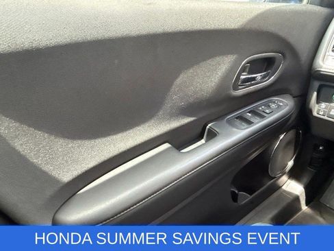 Used 2021 Honda HR-V EX image 17