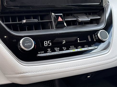 Certified 2024 Toyota Corolla SE image 21