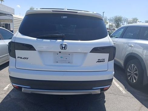 Used 2021 Honda Pilot Elite image 3