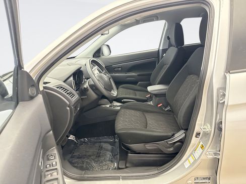 Used 2024 Mitsubishi Outlander Sport AWD image 10