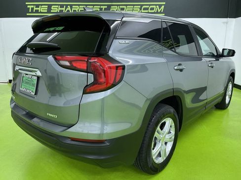 Used 2021 GMC Terrain SLE image 10