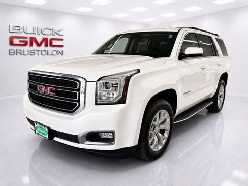 Used 2015 GMC Yukon SLT w/ Open Road Package AWD/4WD image 3