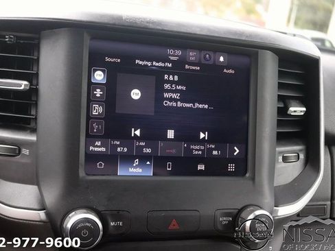 Used 2024 RAM 2500 Big Horn image 25