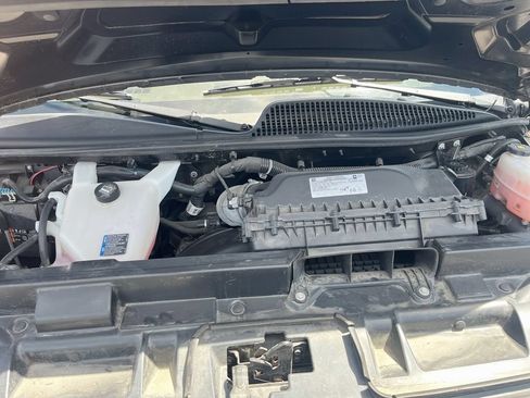 Used 2023 Chevrolet Express 2500 w/ Driver Convenience Package RWD image 26