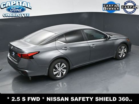 Used 2024 Nissan Altima 2.5 S FWD image 30