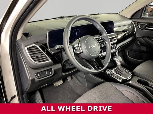 Certified 2024 Kia Seltos S AWD/4WD image 15