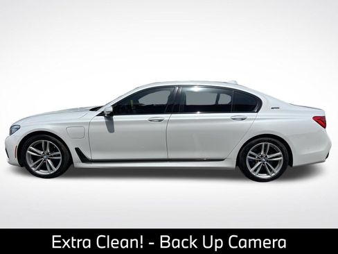 Used 2018 BMW 740e xDrive w/ M Sport Package AWD/4WD image 5
