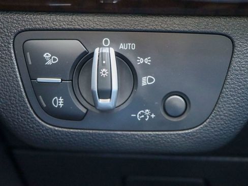 Used 2018 Audi Q5 2.0T Premium Plus image 31