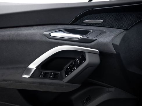 New 2025 Audi SQ5 Premium Plus image 13