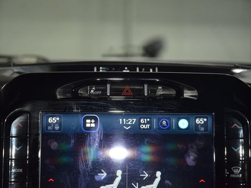 Used 2022 RAM 2500 Limited AWD/4WD image 33