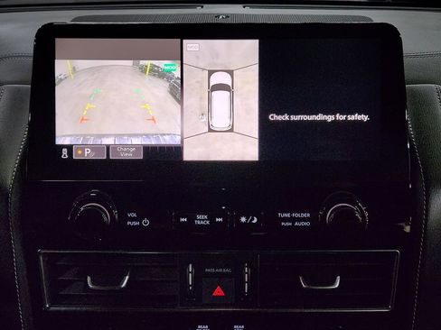 Used 2024 INFINITI QX80 Sensory image 35