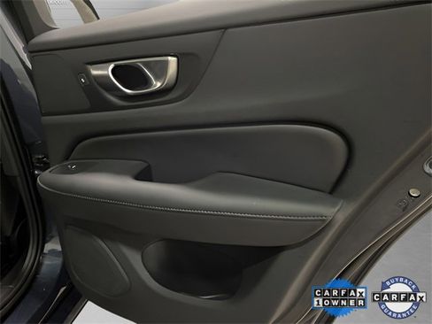 Used 2025 Volvo S60 B5 Core image 73