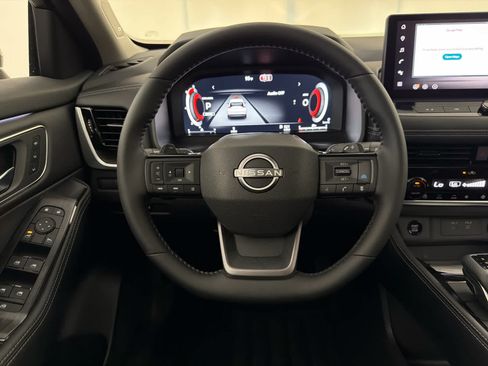 New 2026 Nissan Rogue Platinum w/ Platinum Premium Package AWD/4WD image 17