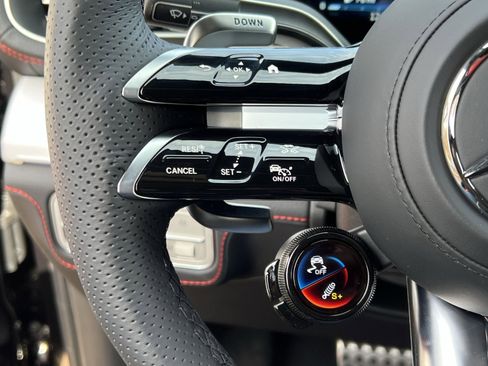 New 2026 Mercedes-Benz GLE 53 AMG 4MATIC Coupe image 32