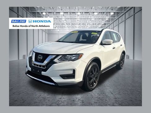 Used 2018 Nissan Rogue S AWD/4WD image 1