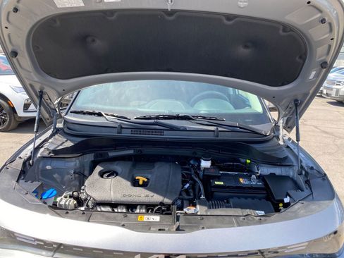 Used 2025 Kia Soul LX w/ LX Technology Package image 31