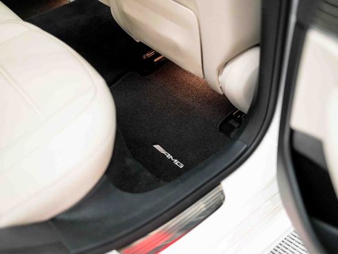 Used 2019 Mercedes-Benz E 63 AMG S image 54