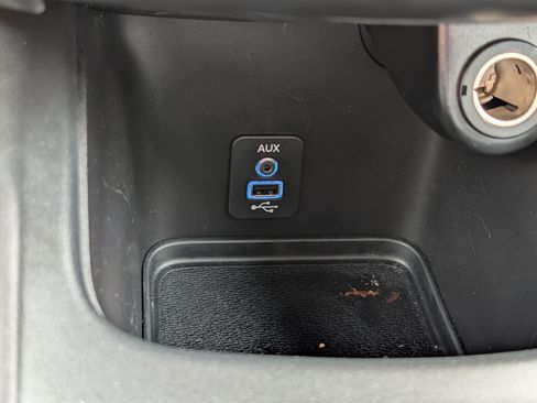Used 2017 Dodge Journey Crossroad w/ Popular Equipment Group AWD/4WD image 33