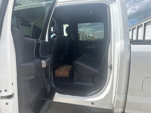 Used 2022 Ford F350 Platinum AWD/4WD image 5