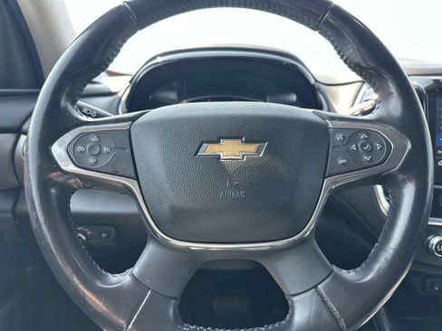 Certified 2020 Chevrolet Traverse LT FWD image 19
