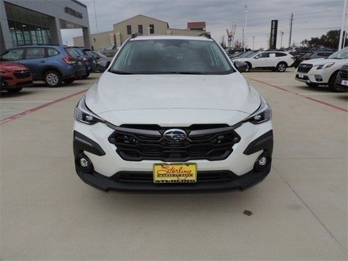 Certified 2025 Subaru Crosstrek 2.5i Limited w/ Popular Package #3A image 2