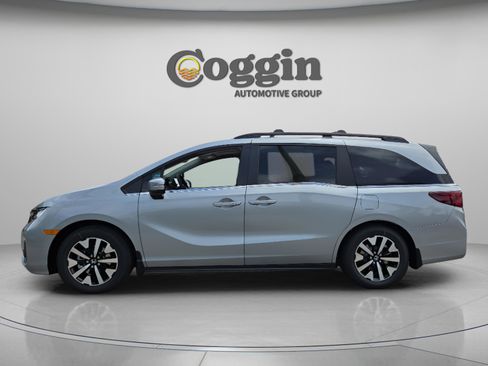 New 2026 Honda Odyssey EX-L image 2