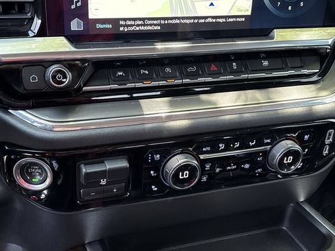 Certified 2023 Chevrolet Silverado 1500 High Country w/ Technology Package AWD/4WD image 25