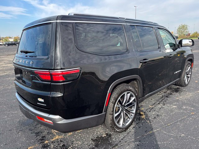 Used 2022 Jeep Wagoneer Series III w/ Premium Group I AWD/4WD image 4