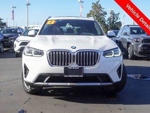 Used 2022 BMW X3 xDrive30i w/ Premium Package w/ZPA image 3