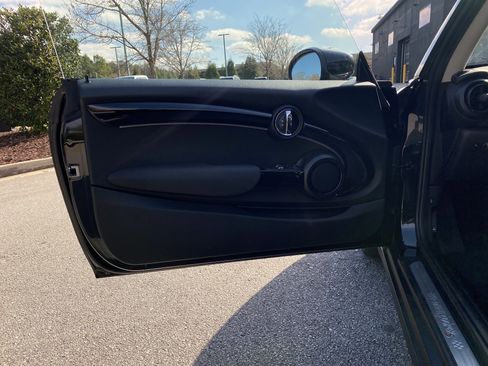 Used 2023 MINI Cooper S image 16