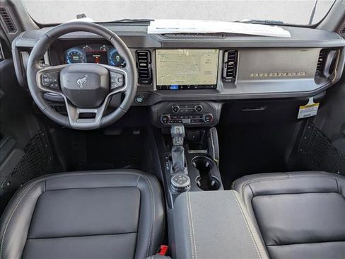 New 2025 Ford Bronco Badlands w/ Sasquatch Package image 16