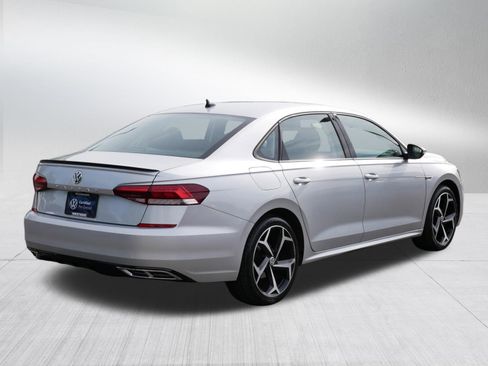 Used 2020 Volkswagen Passat 2.0T R-Line FWD image 7