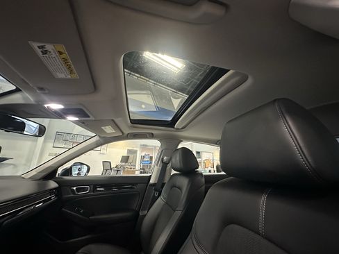 Used 2023 Honda Civic EX-L image 21