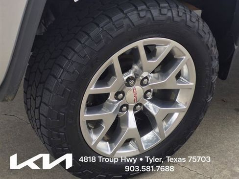 Used 2018 GMC Sierra 1500 SLT w/ Texas SLT Premium Package AWD/4WD image 7