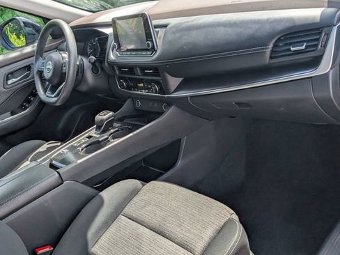 Used 2023 Nissan Rogue SV FWD image 48